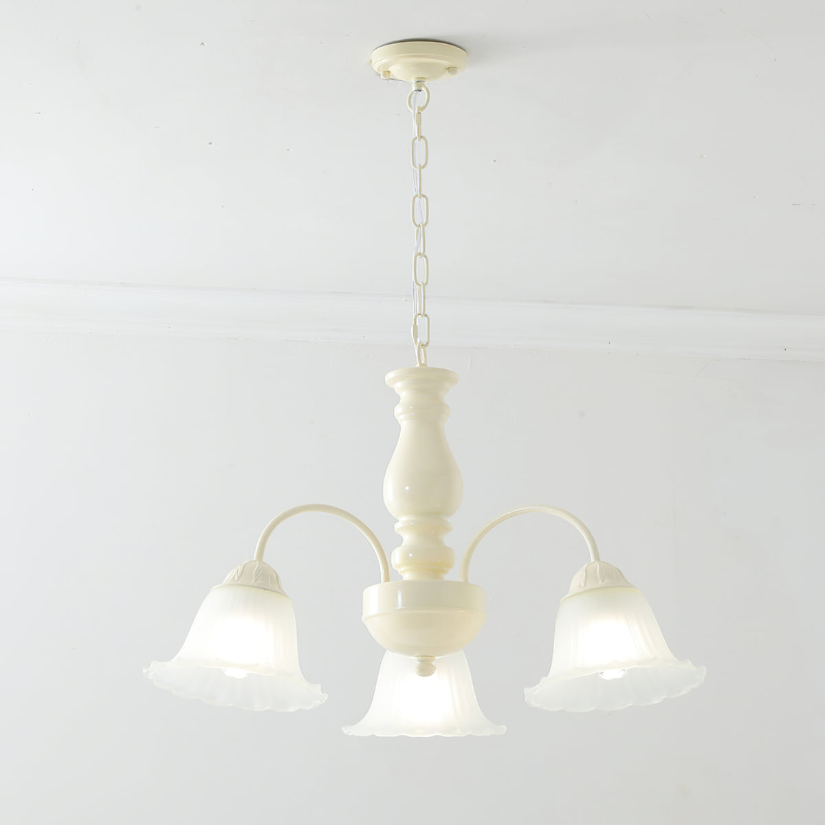 Camellia Chandelier – detail 13