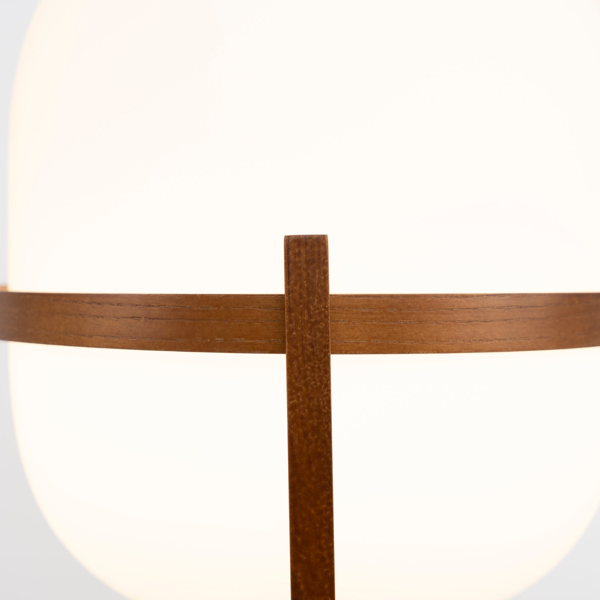 Lampe de table en verre lanterne
