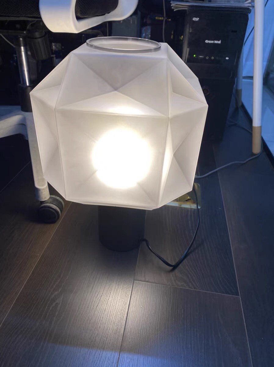 Lampe de table Cubo