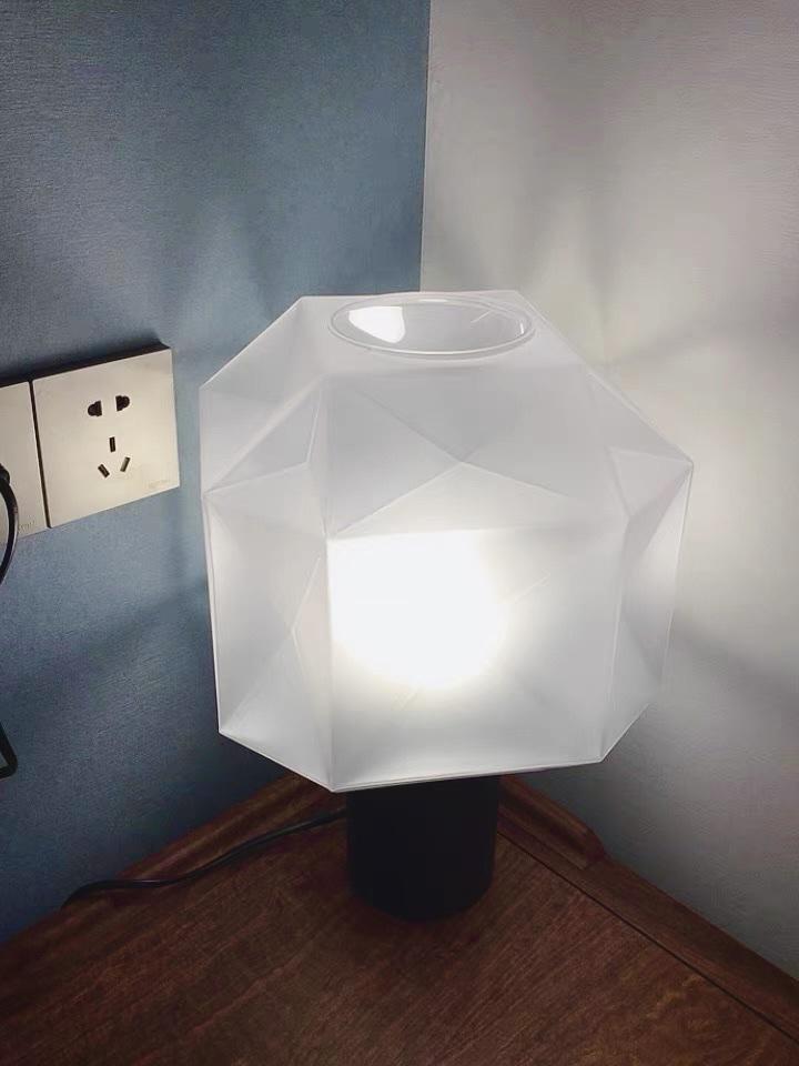 Lampe de table Cubo