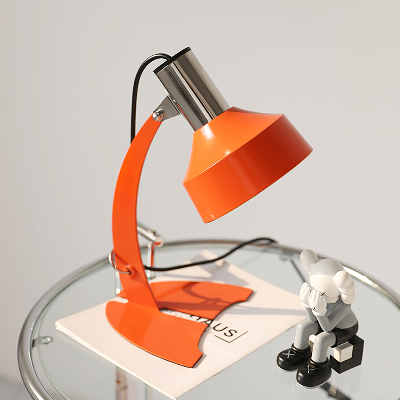 Flash Table Lamp