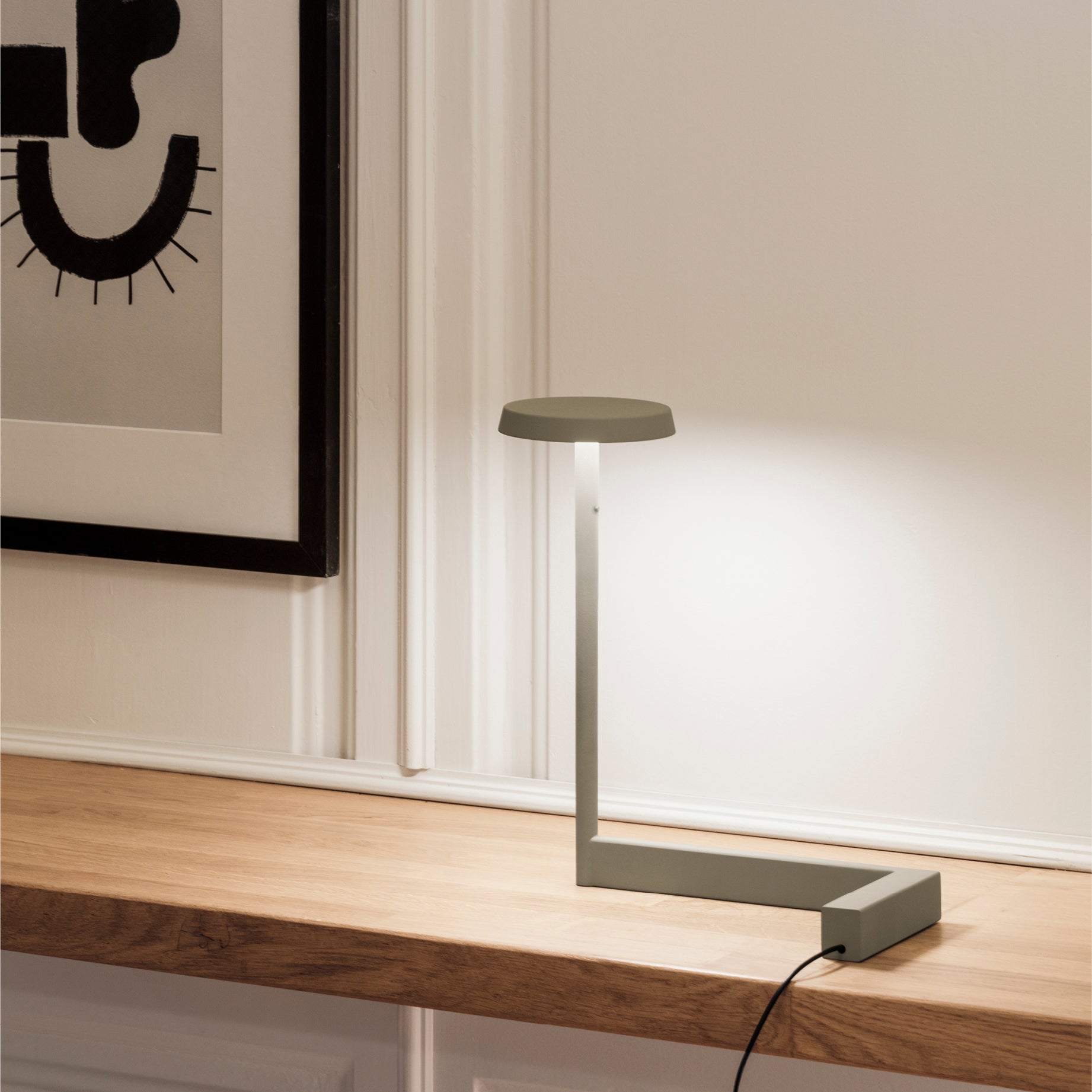 Flat Table Lamp