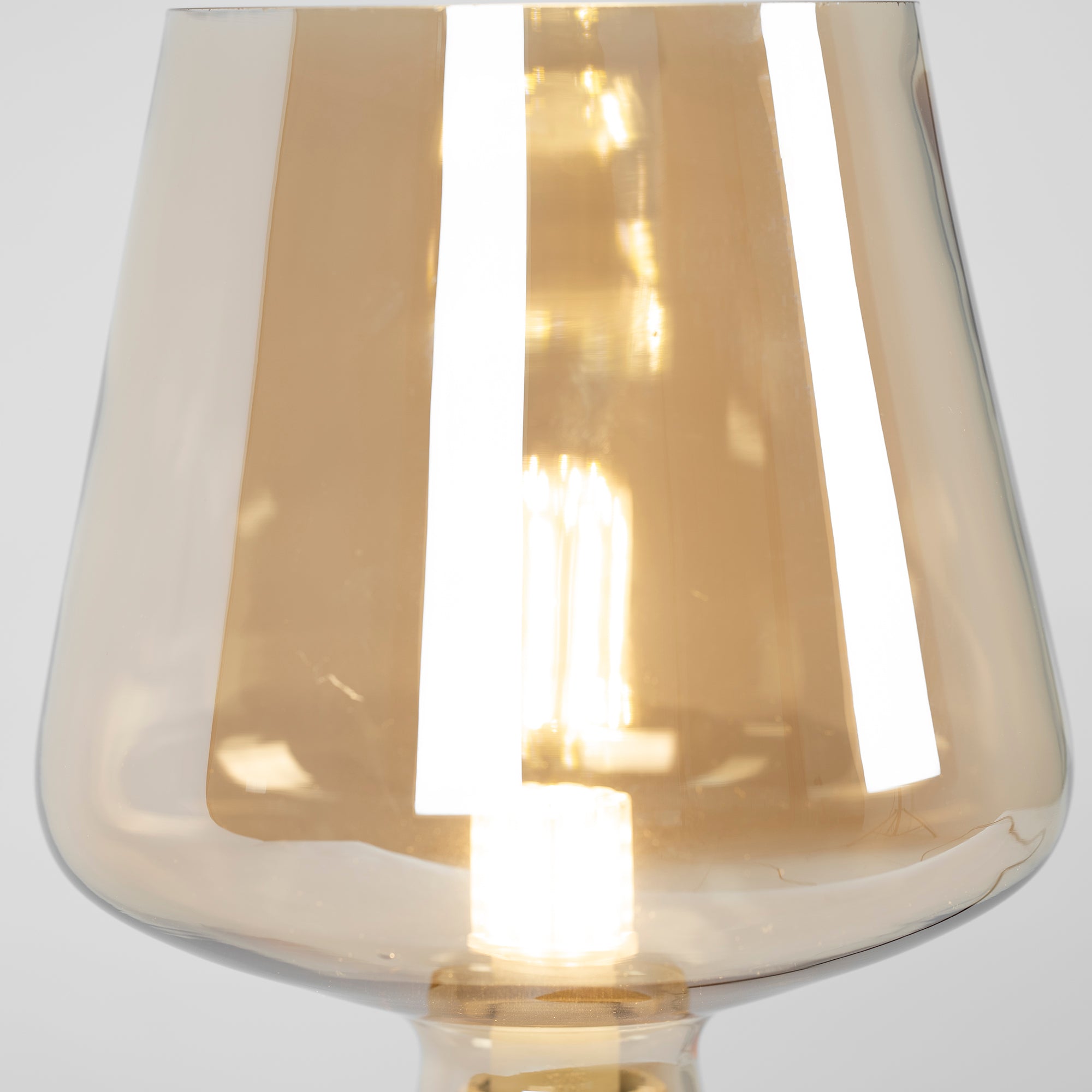 Leas Glass Table Lamp