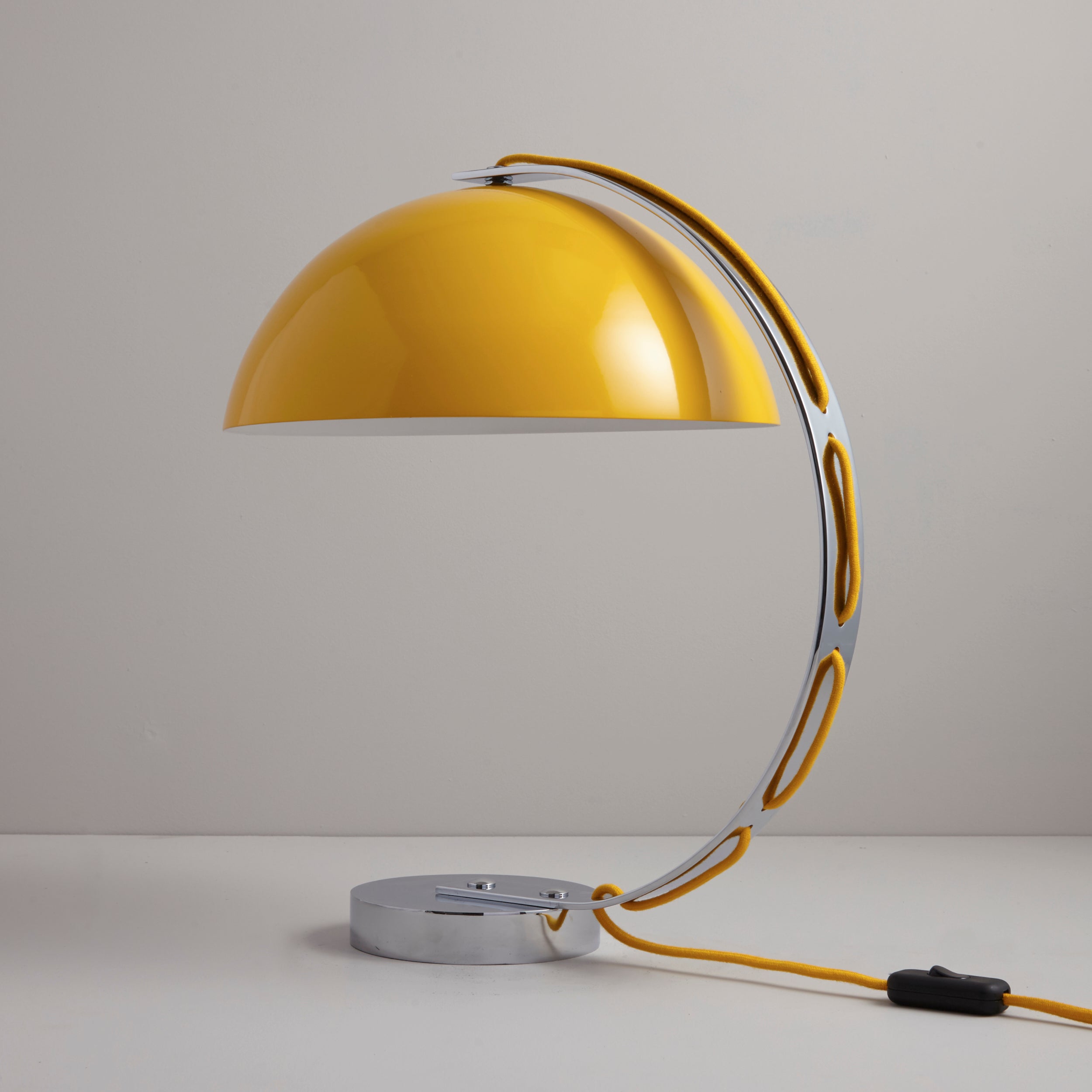 London Table Lamp