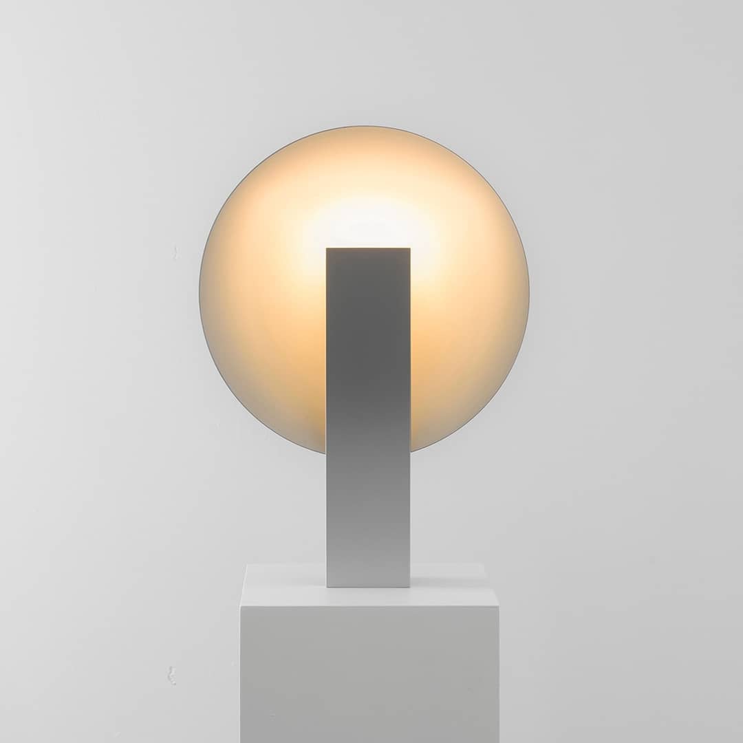 Lampe de table Orbé