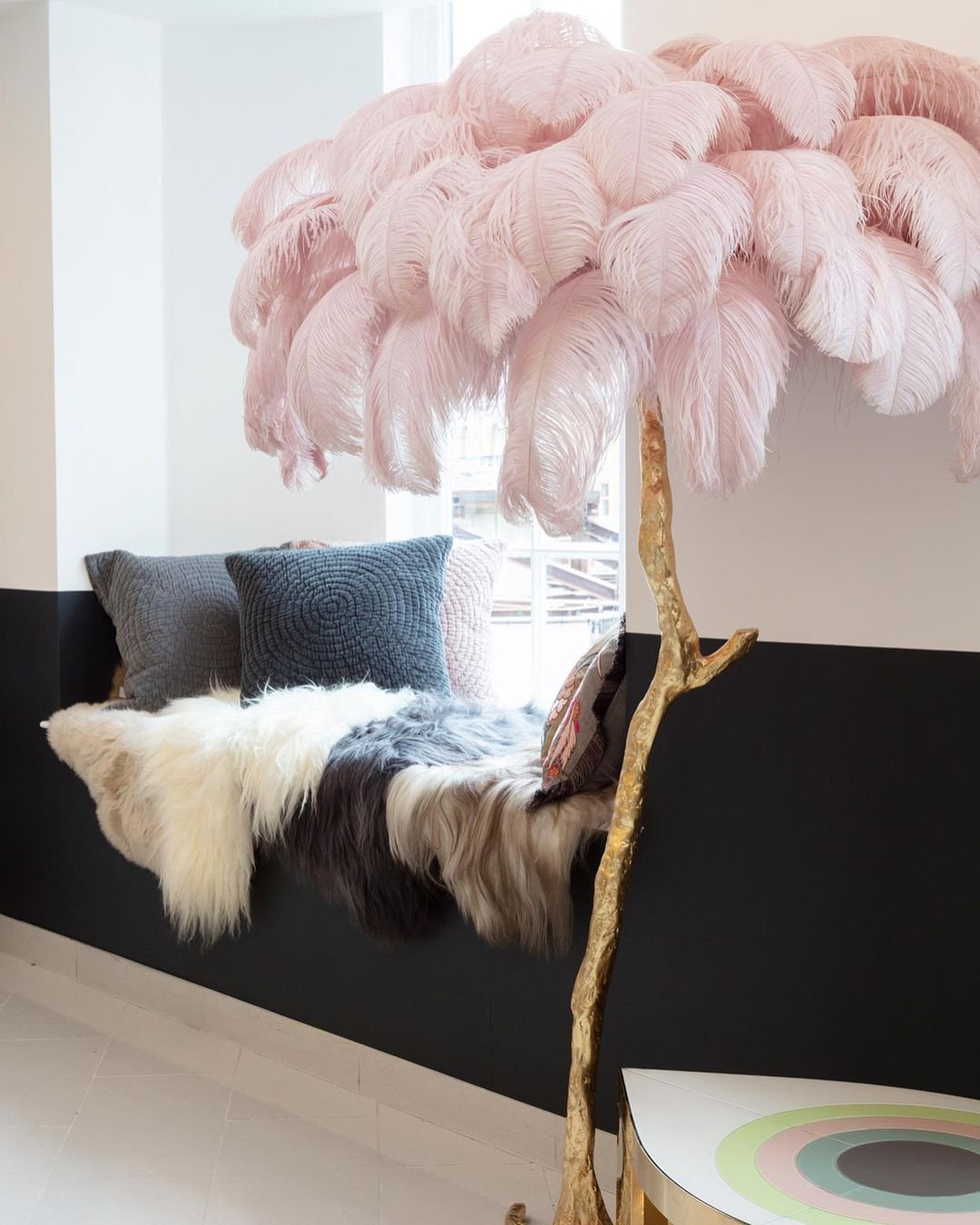 Ostrich Feather Resin Floor Lamp