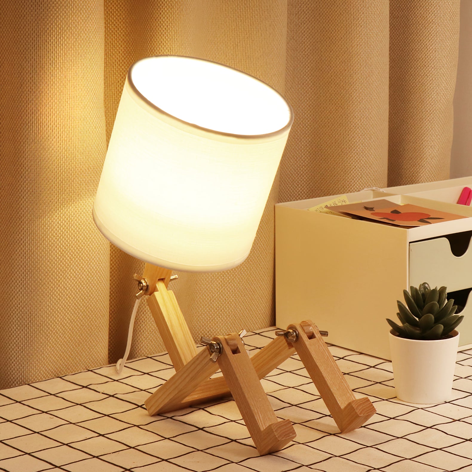 Robot Table Lamp