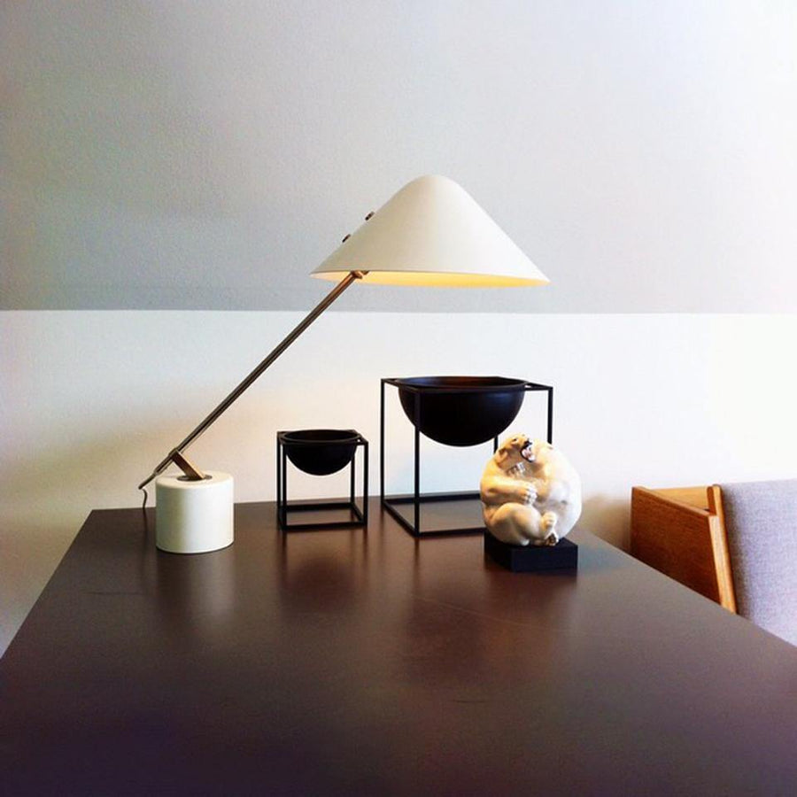 Small Hat Table Lamp – detail 2