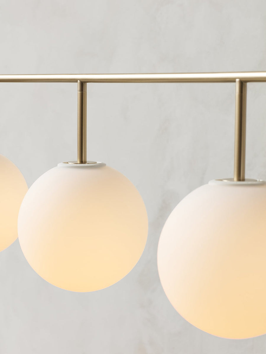 TR Bulb Chandelier – detail 5