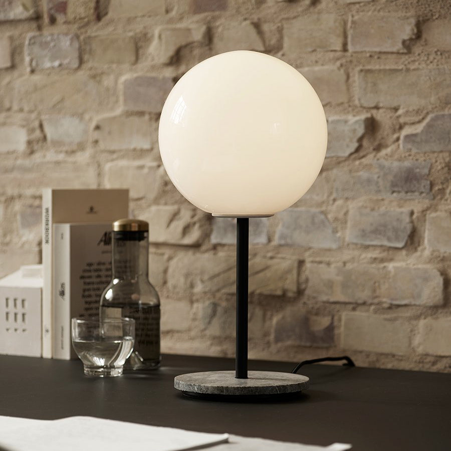 TR Bulb Table Lamp