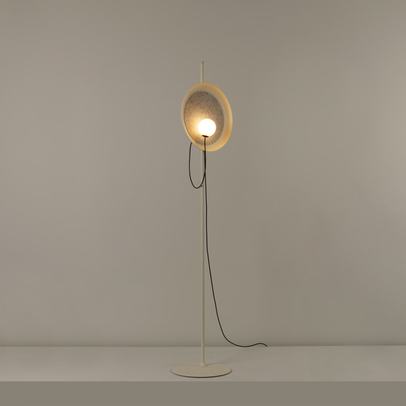 Wire Floor Lamp