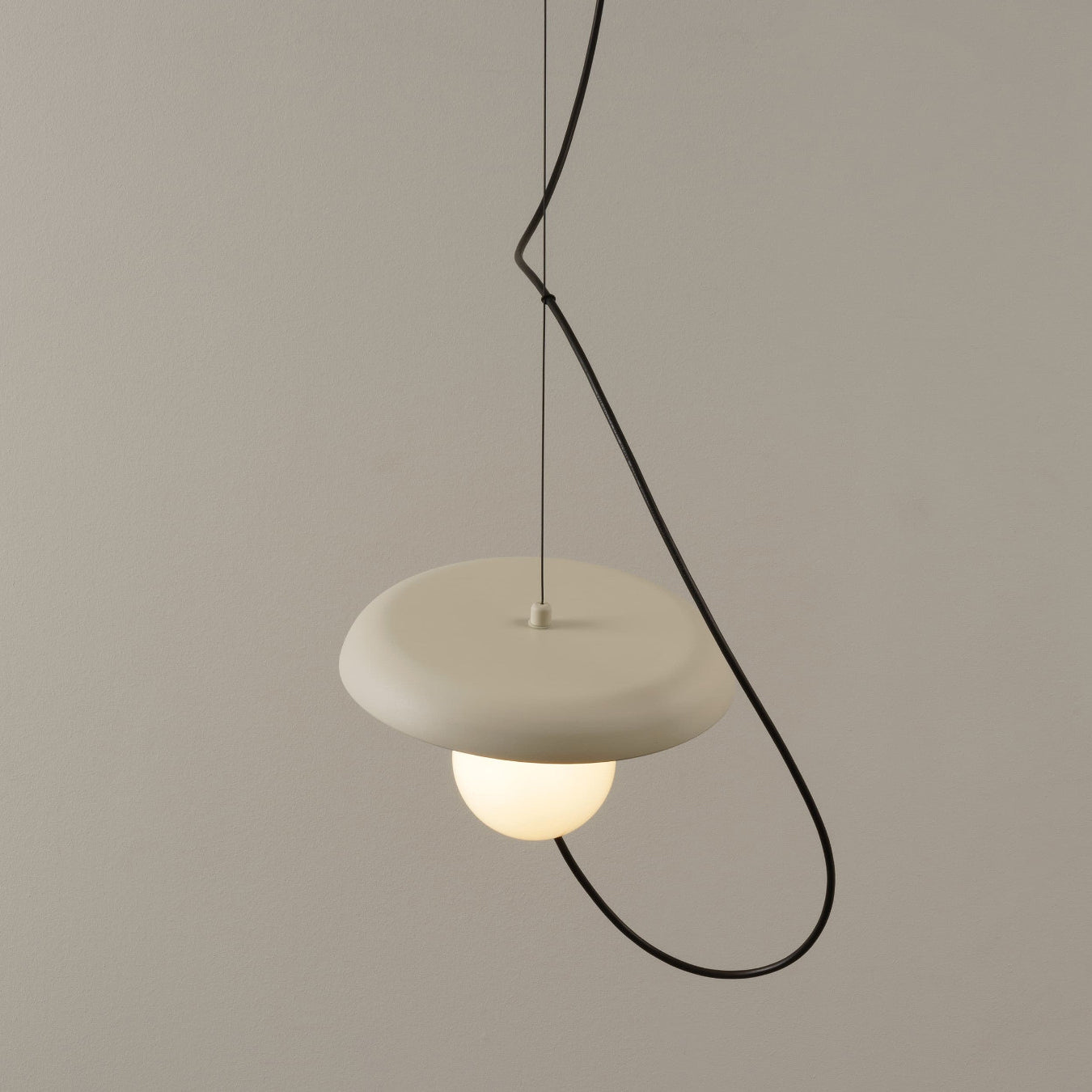 Wire Pendant Lamp